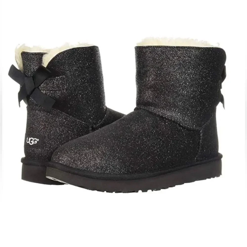 UGG Bailey Bow Black Suede Sheepskin Lined Ankle Boots Women's US Size 8